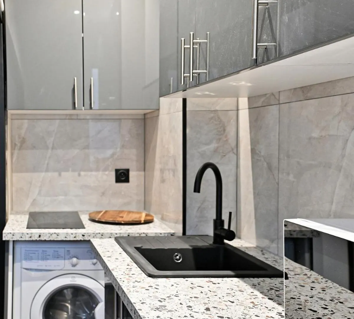Modern Paris Moulin Rouge Apartment 0*,